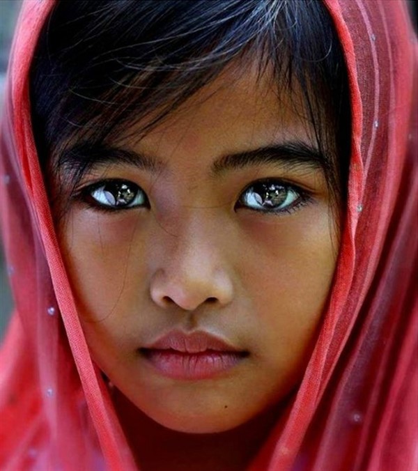 Ojos Hermosos - 04