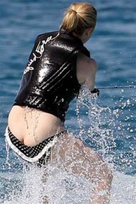 Emilia Fox