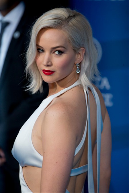 Jennifer Lawrence - 01
